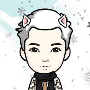 冷冷COCO头像