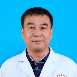何远征医生头像