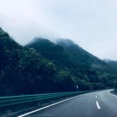 乐天派阿尔山0r5头像