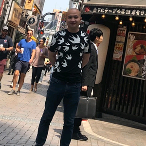 刘鑫头像