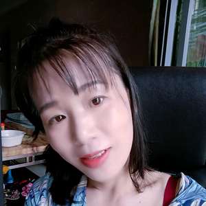 赖丽姐头像