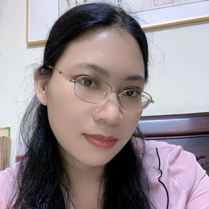 玲玲头像