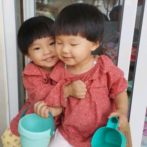 两个小天使头像