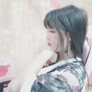 翩翩倩影66头像