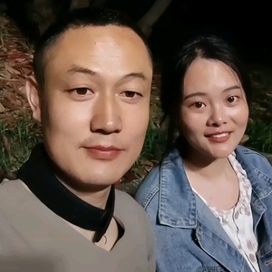汤大年头像