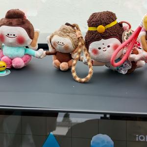 孤星赶月头像