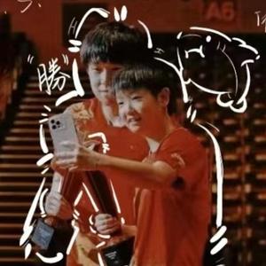 大口吃小豆包头像
