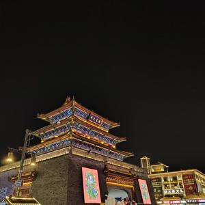 天健湖主在大学头像