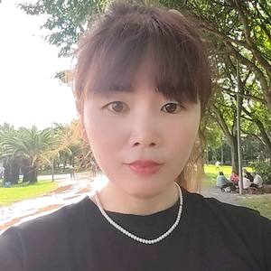 小燕头像