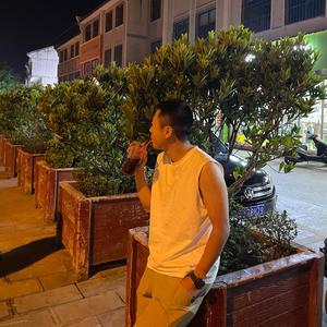 土木小李离职跑路版头像