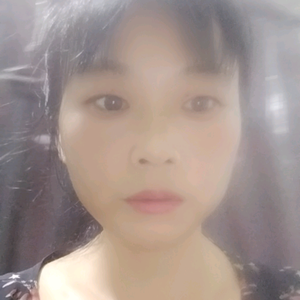 玲玲妈妈头像