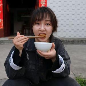 是静静呀头像