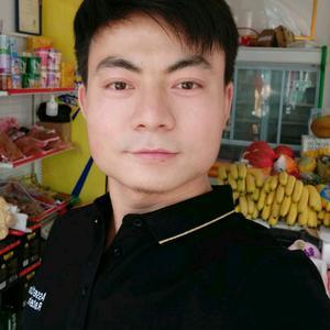青年大叔与他的水果店头像