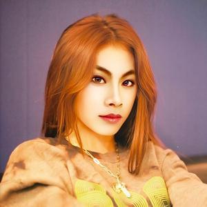 周阴婷Official头像