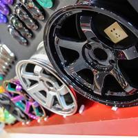 多彩河流OZW头像