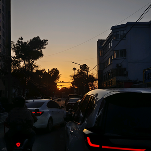 一辆跑车头像