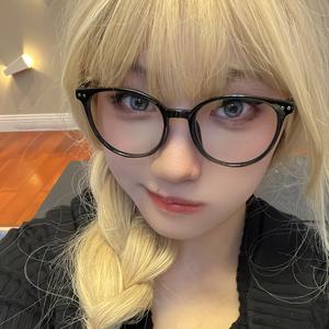 小敏家小姑子珊珊头像