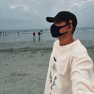 龙沐风头像