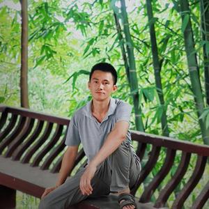 石蟆小弟头像
