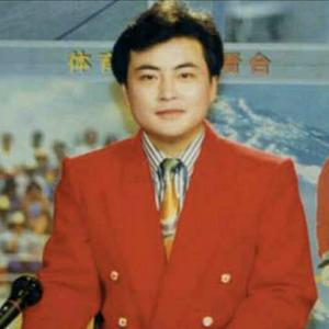 主持人高峰头像