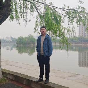狮子岩坎坎下面的放牛娃头像