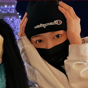 希林娜依高头像