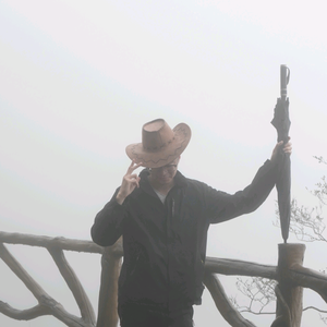 渡世老人头像