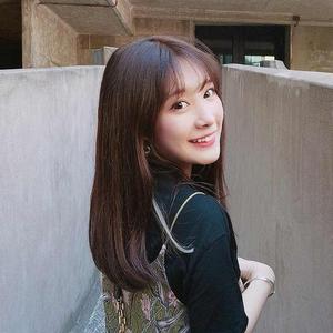 小蛋黄omi头像