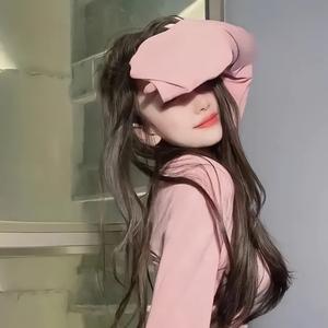小小闲呐头像
