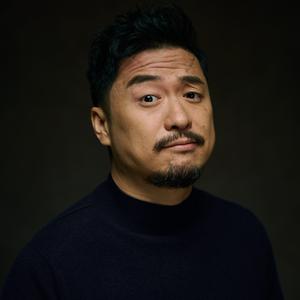 普吉岛瓶子大叔头像