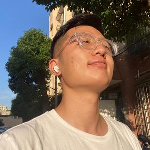 巫华呈头像