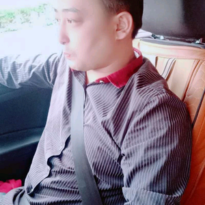 xj阿龙头像