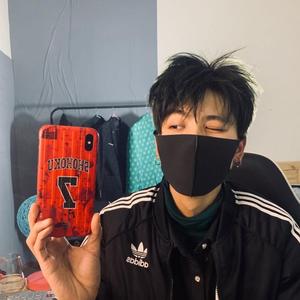 梦与Lee头像