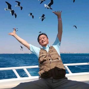 吳何林头像