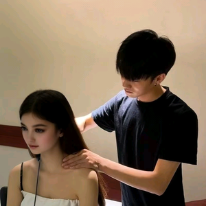 女子疗愈spa头像