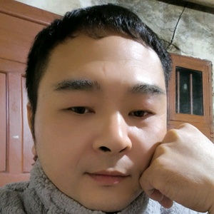 中年大叔头像