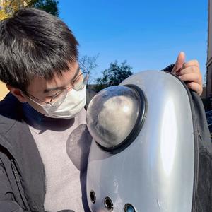 李优秀头像