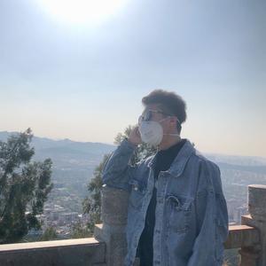 z你好我是小周头像