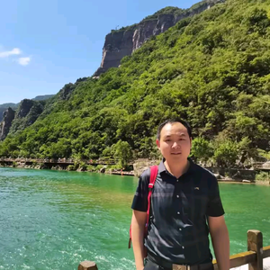 吴昀阳头像