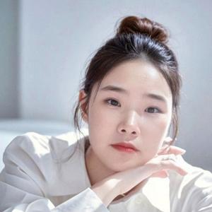 @李菇娘头像