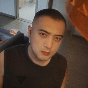 武越Sky头像