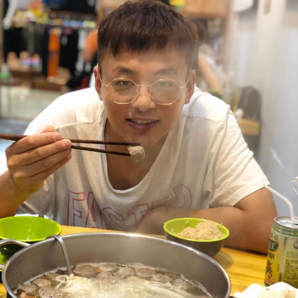 我还活着AI头像