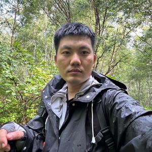 苍松徒步头像