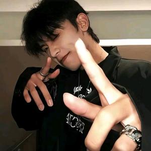 晗晗短剧头像