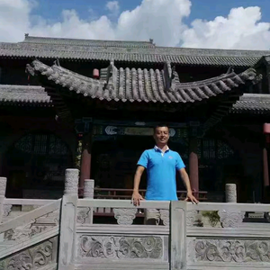 大叔变帅哥头像