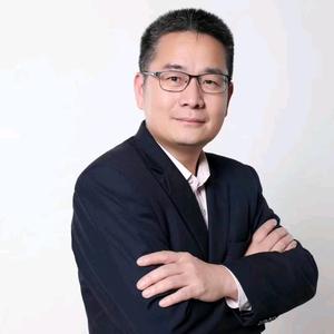 闻月头像