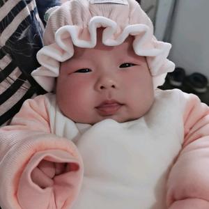 知意小朋友头像