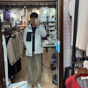 小飞爱拍照头像