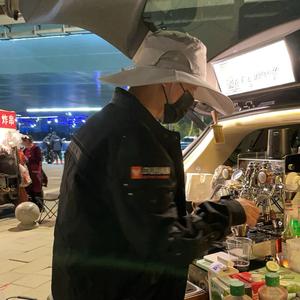 旅途咖啡摊老王头像