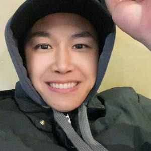 木子爱改车头像